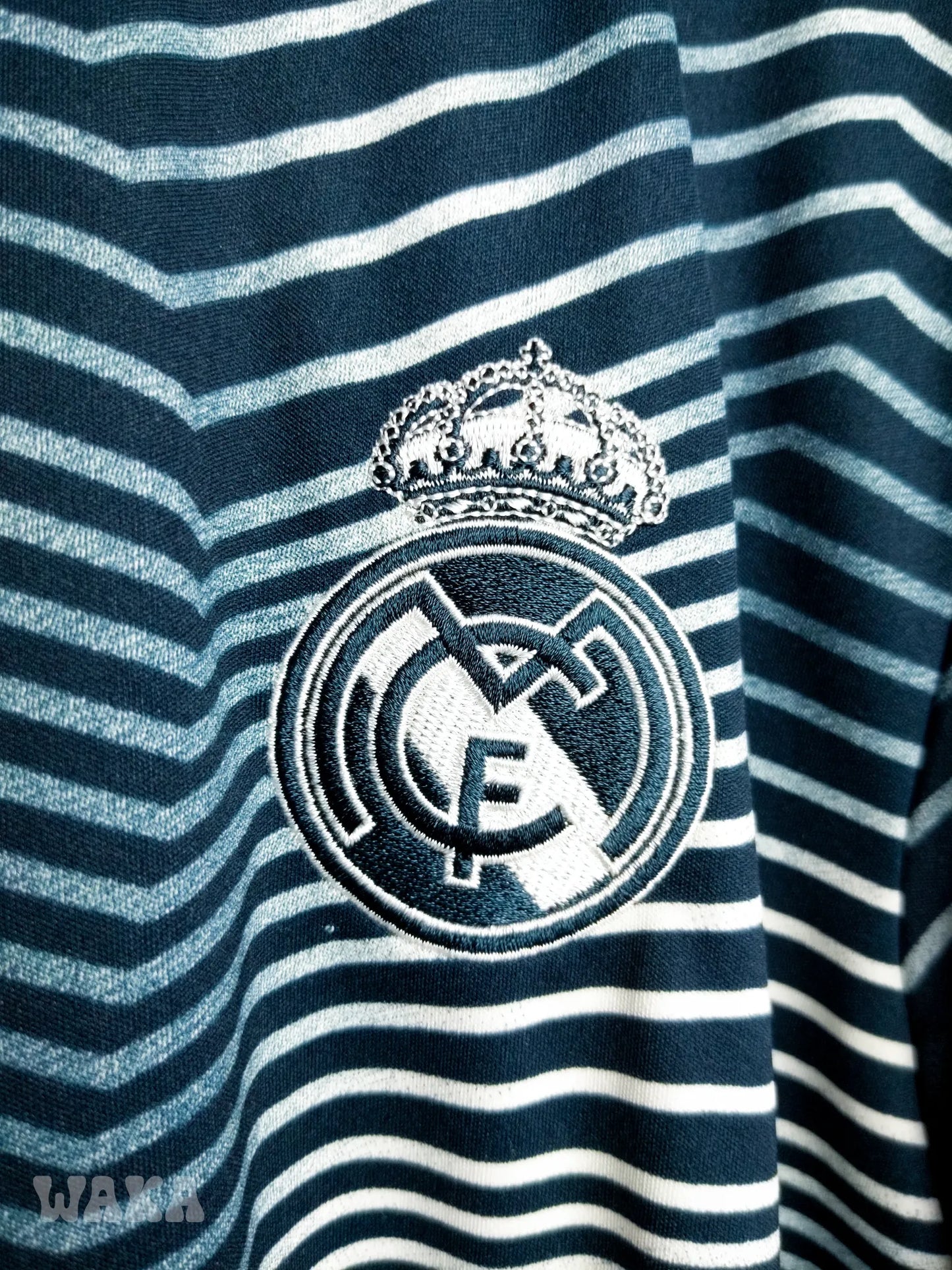 Real Madrid 2019 - Pre-match shirt - S