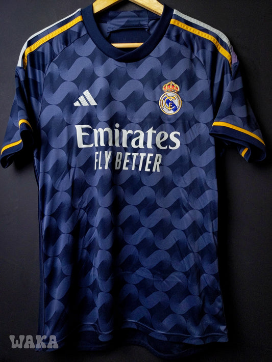 Real Madrid 2023/2024 - Away shirt - M