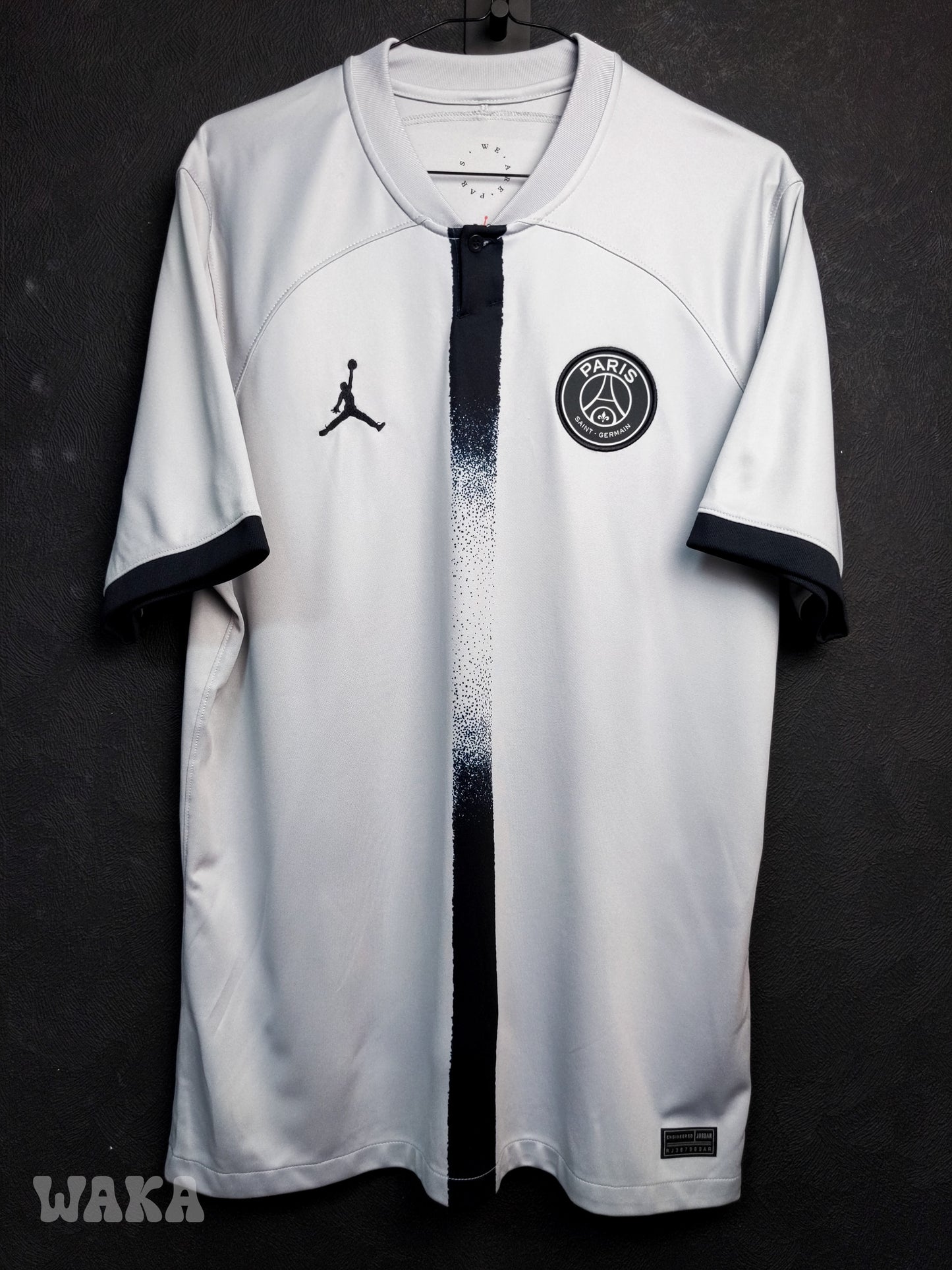 PSG 2022/2023 - Nuno Mendes - Away shirt - L