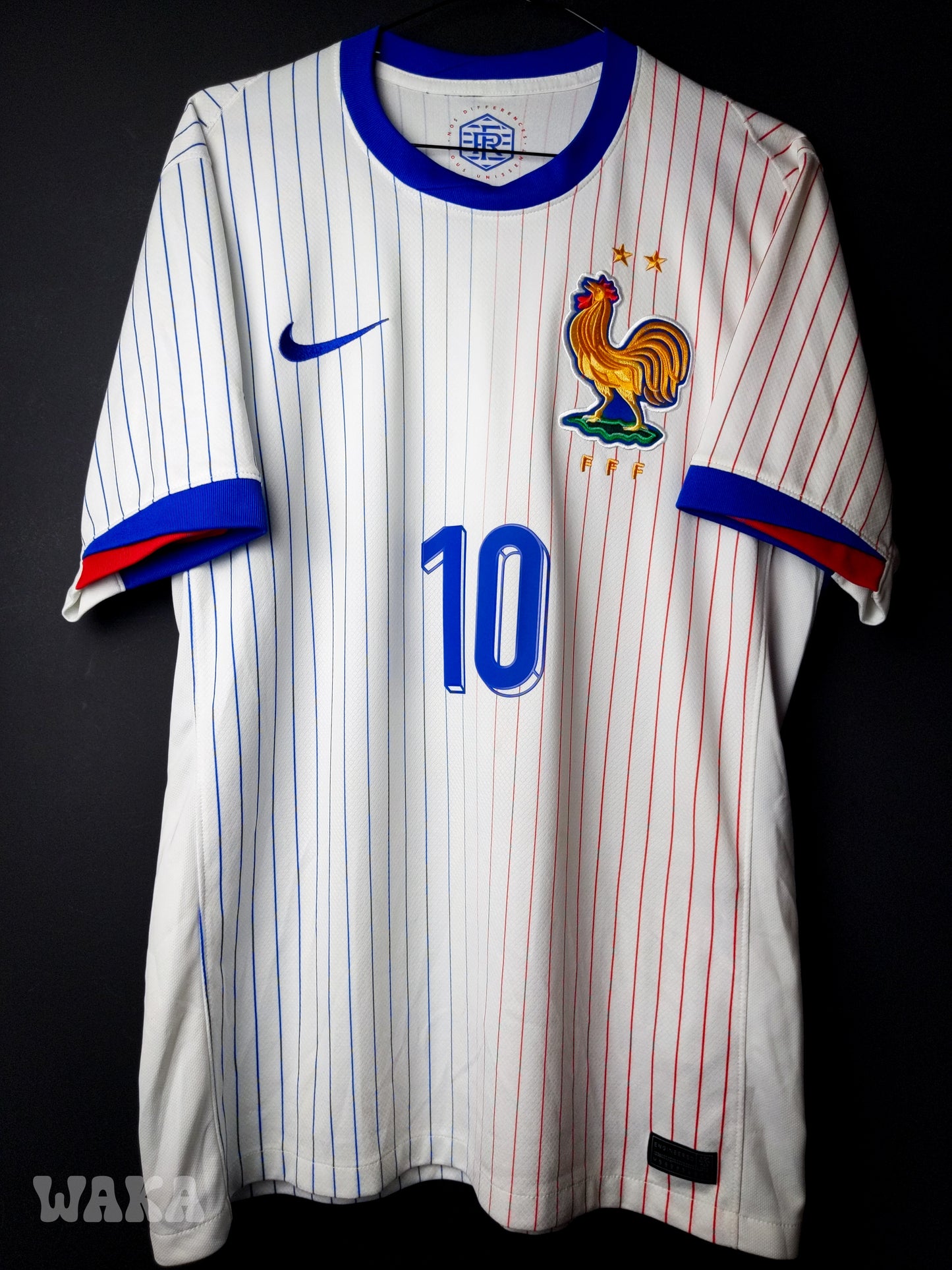 France 2024 - Mbappé - Away shirt - M