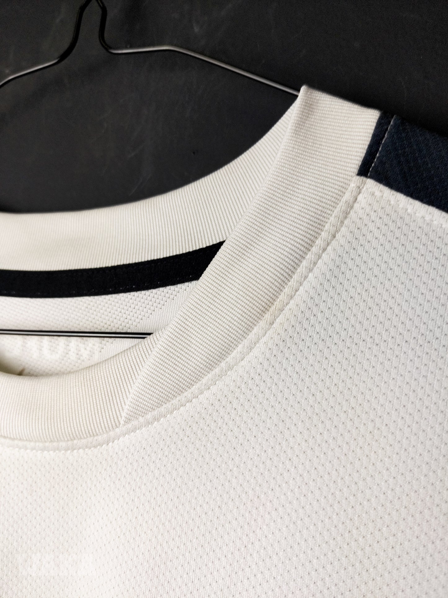 Manchester United 2011/2012 - Rooney - Away Shirt - L *Long sleeves*