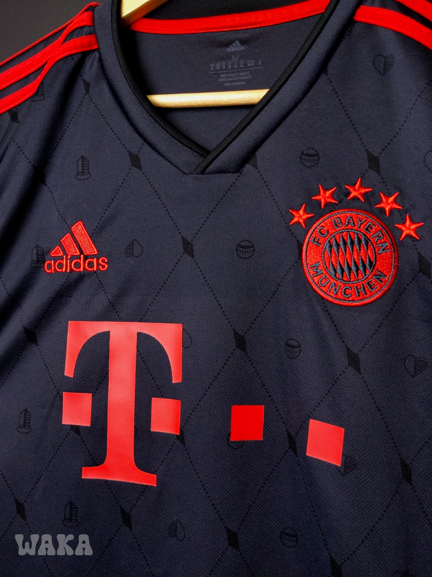 Bayern Munich 2022/2023 - Third shirt - M
