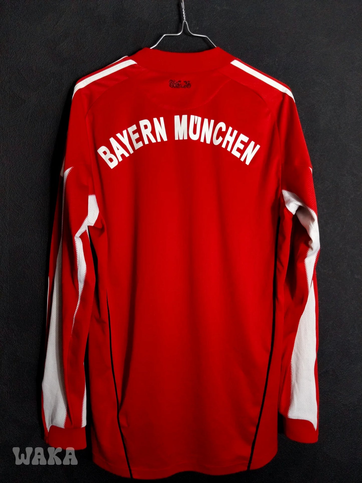 Bayern Munich 2010/2011 - Home shirt - M