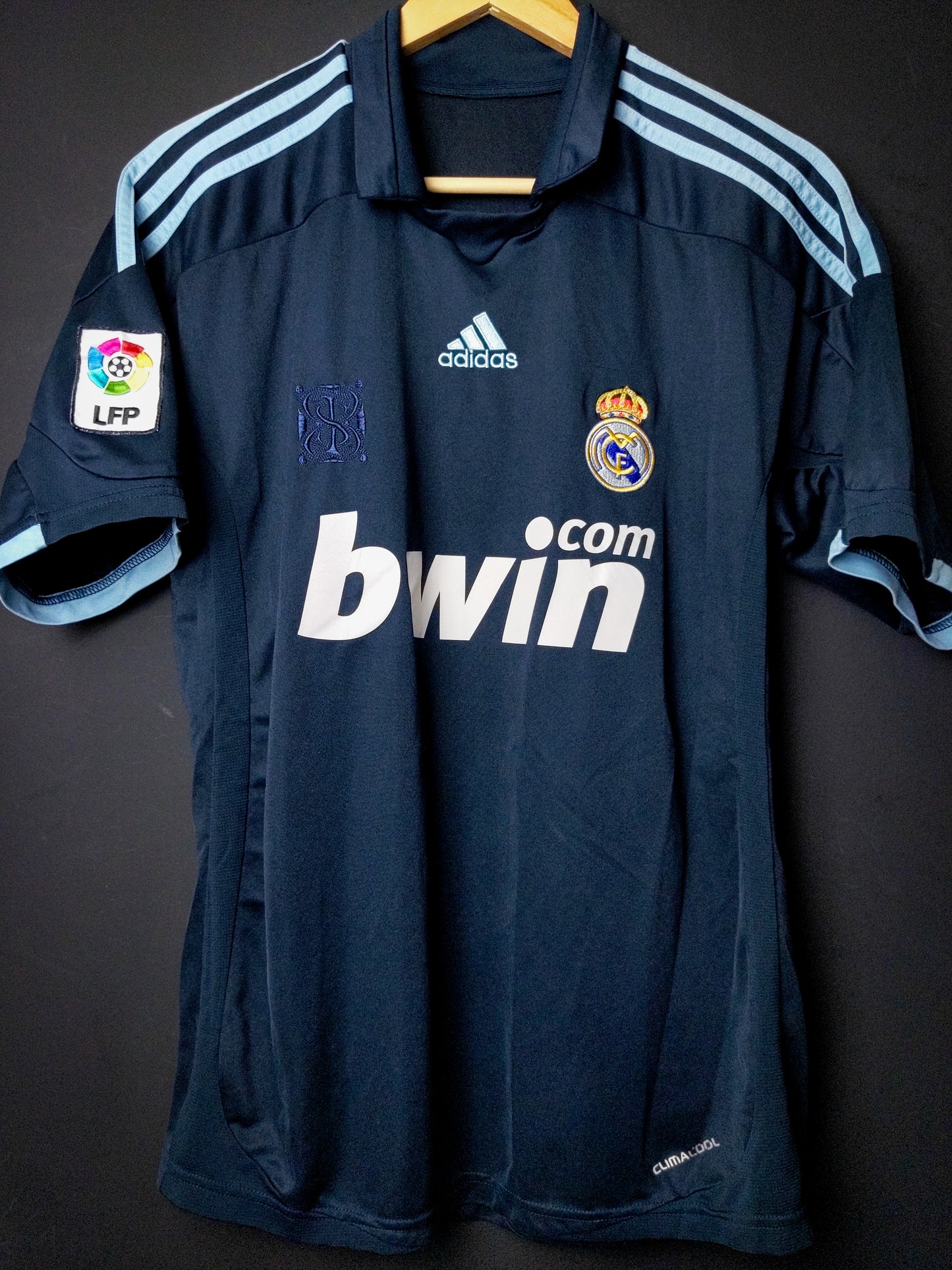 Real Madrid 2009/2010 - Cristiano Ronaldo - Away Shirt - S