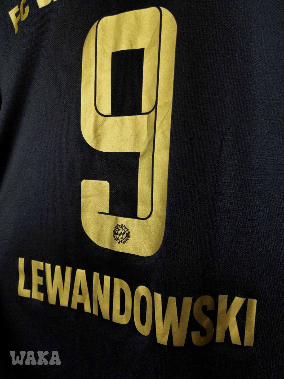Bayern Munich 2021/2022 - Lewandowski - Away Shirt - XL Junior