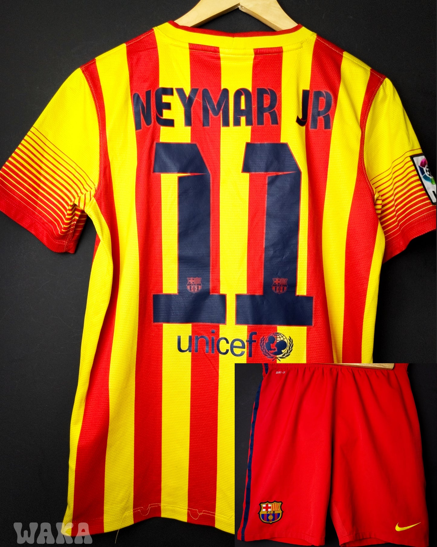 FC Barcelone 2013/2014 - Neymar - Away shirt + short - XL Junior