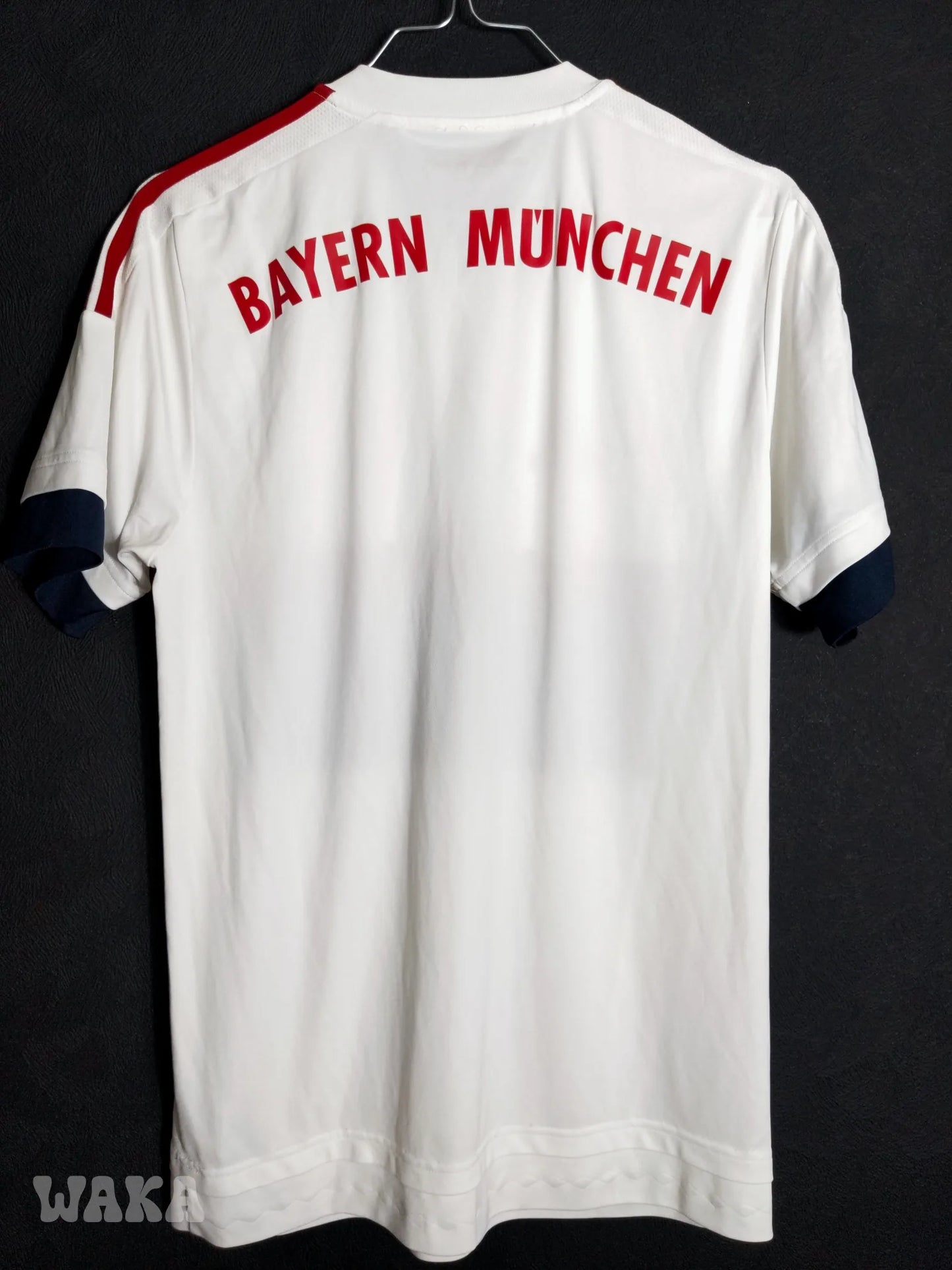 Bayern Munich 2015/2016 - Away shirt - S