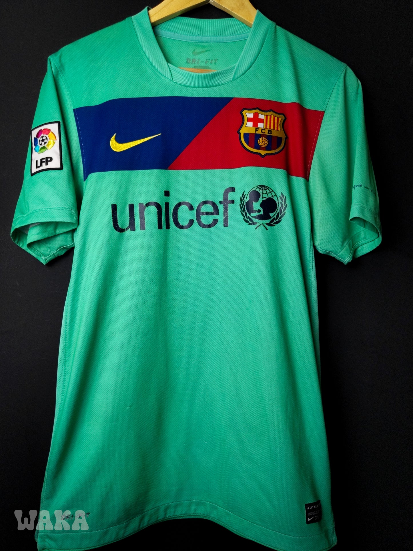 FC Barcelone 2010/2011/2012 - Xavi - Third shirt - S