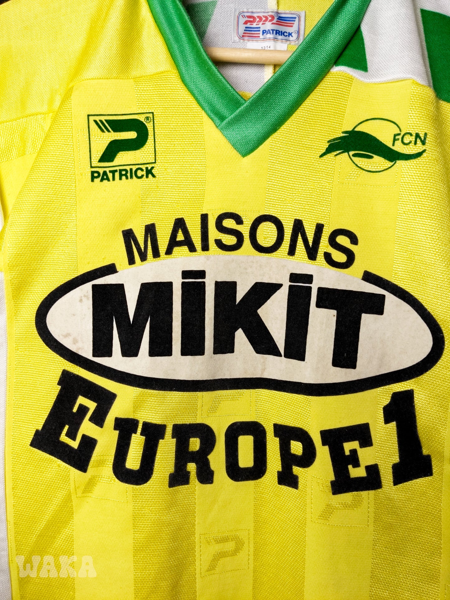 Nantes 1989/1990 - Home shirt - 14ans