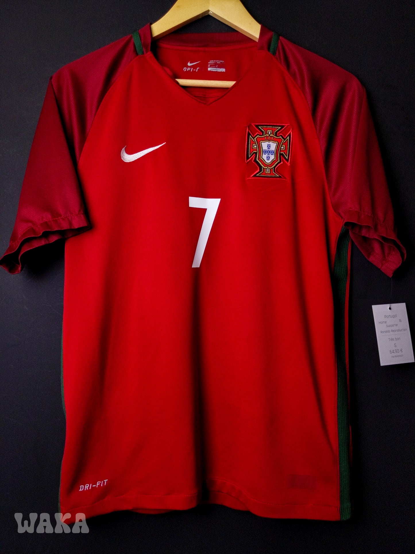 Portugal 2016 - Cristiano Ronaldo - Home shirt - M