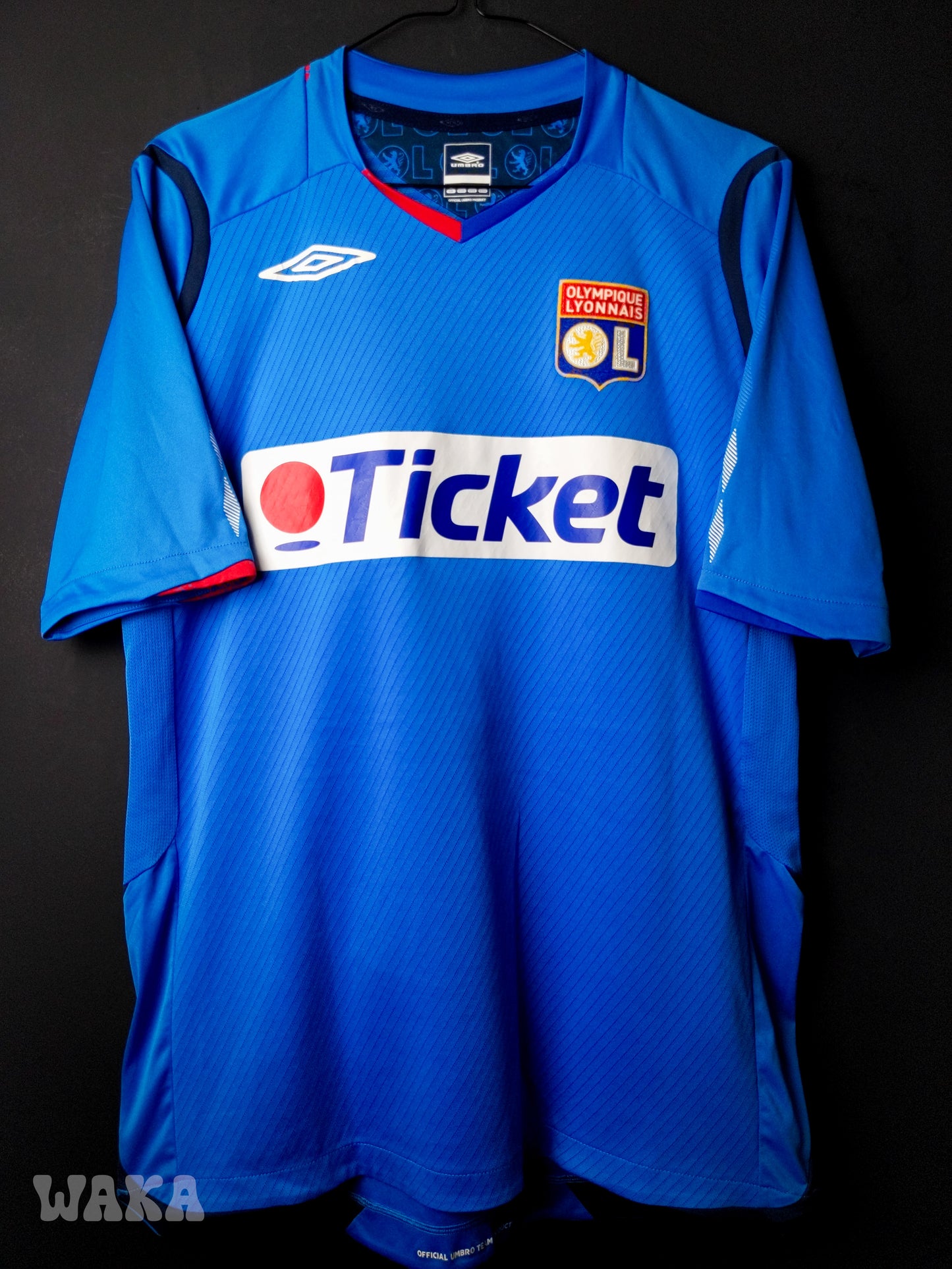 OL Olympique Lyonnais 2008/2009 - Bodmer - Away shirt + Short / Chaussettes - M