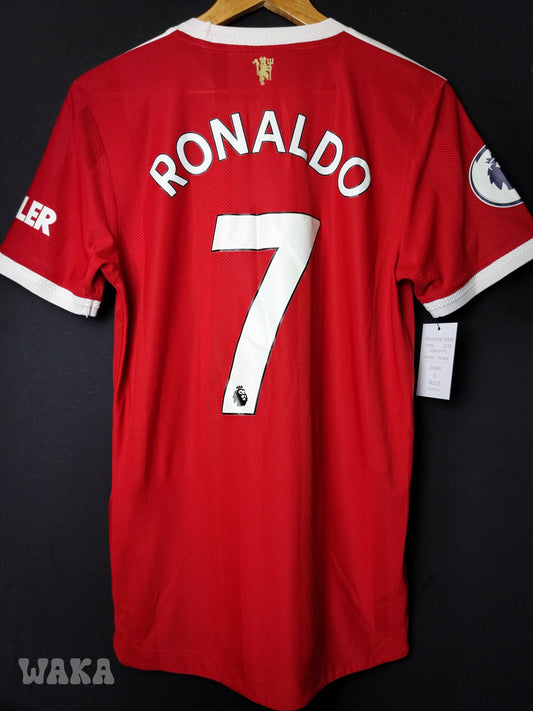 Manchester United 2021/2022 - Cristiano Ronaldo - Home shirt - S