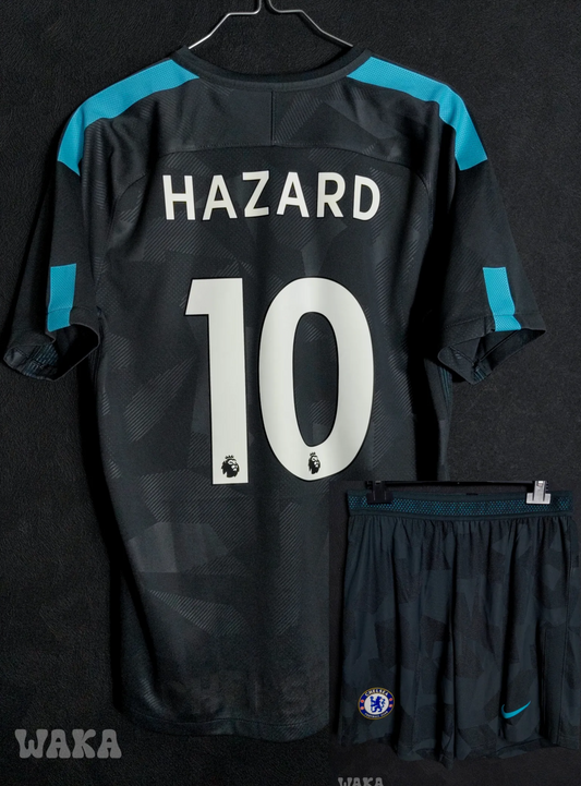 Chelsea 2017/2018 - Away shirt + short - Hazard - M