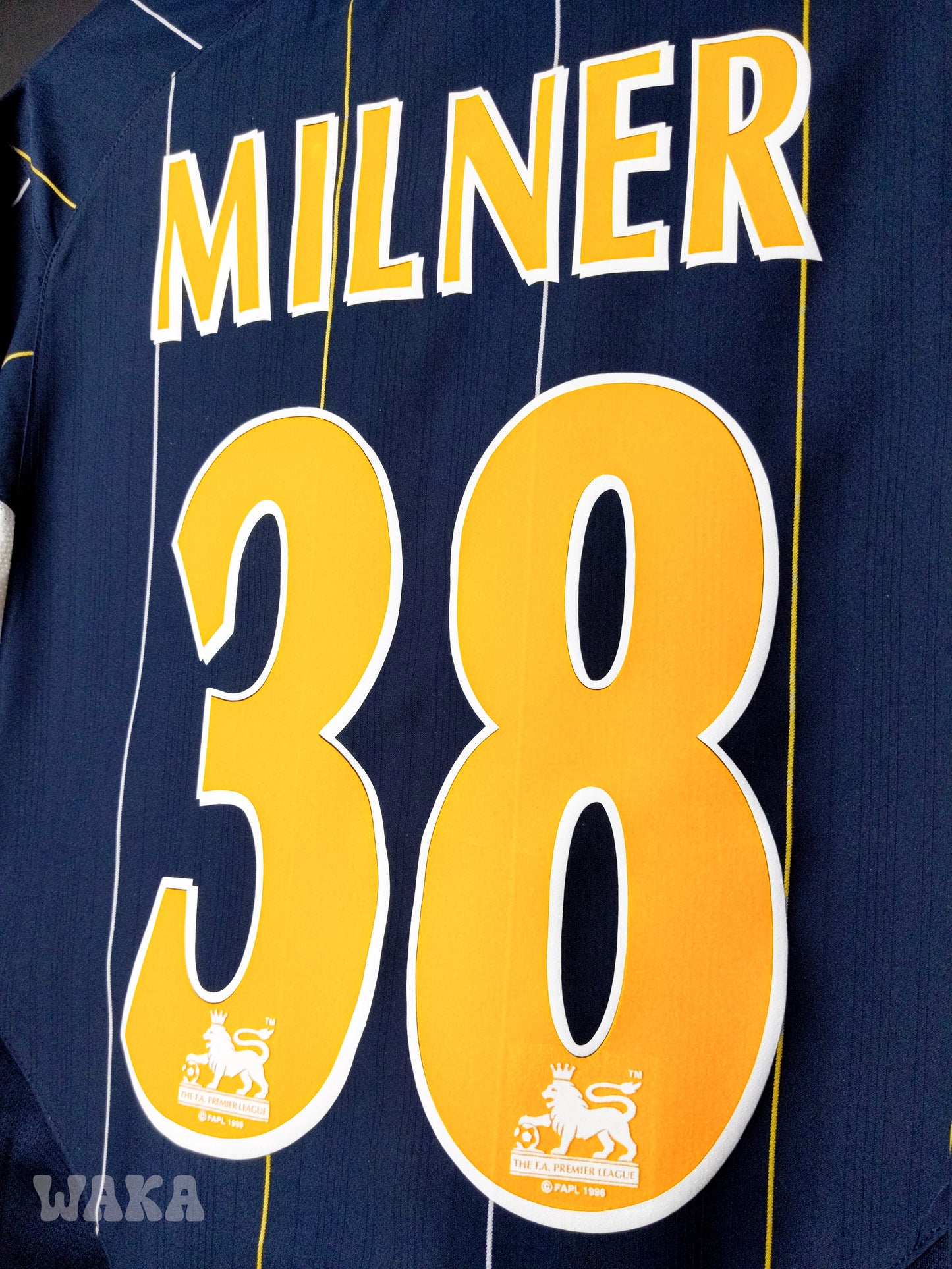 Leeds United 2003/2004 - Milner - Away Shirt - S [Long Sleeves] *BNWT*