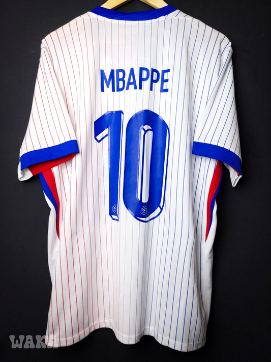 France 2024 - Mbappé - Away shirt - XL
