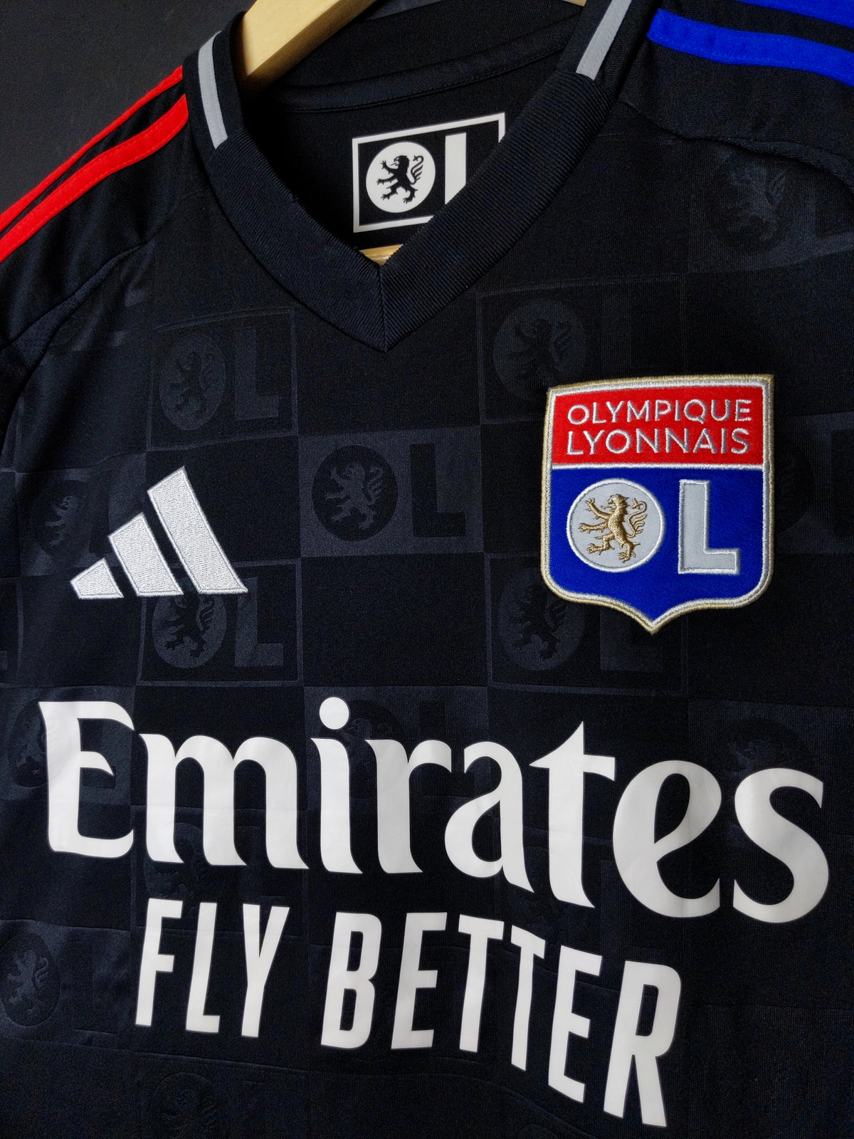 OL Olympique Lyonnais 2024/2025 - Lacazette - Away shirt - XS
