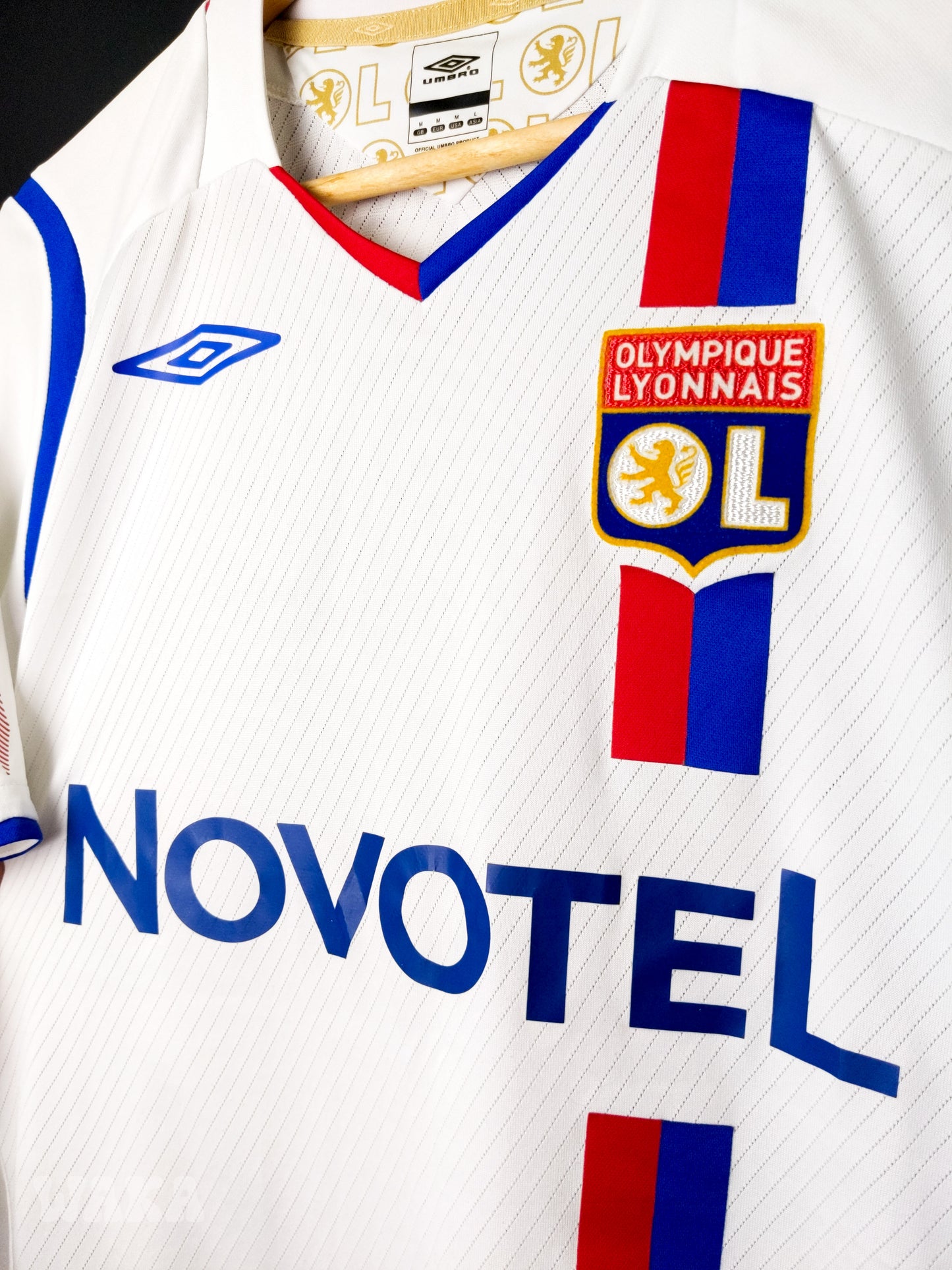 OL Olympique Lyonnais 2008/2009 - Benzema - Home shirt - M