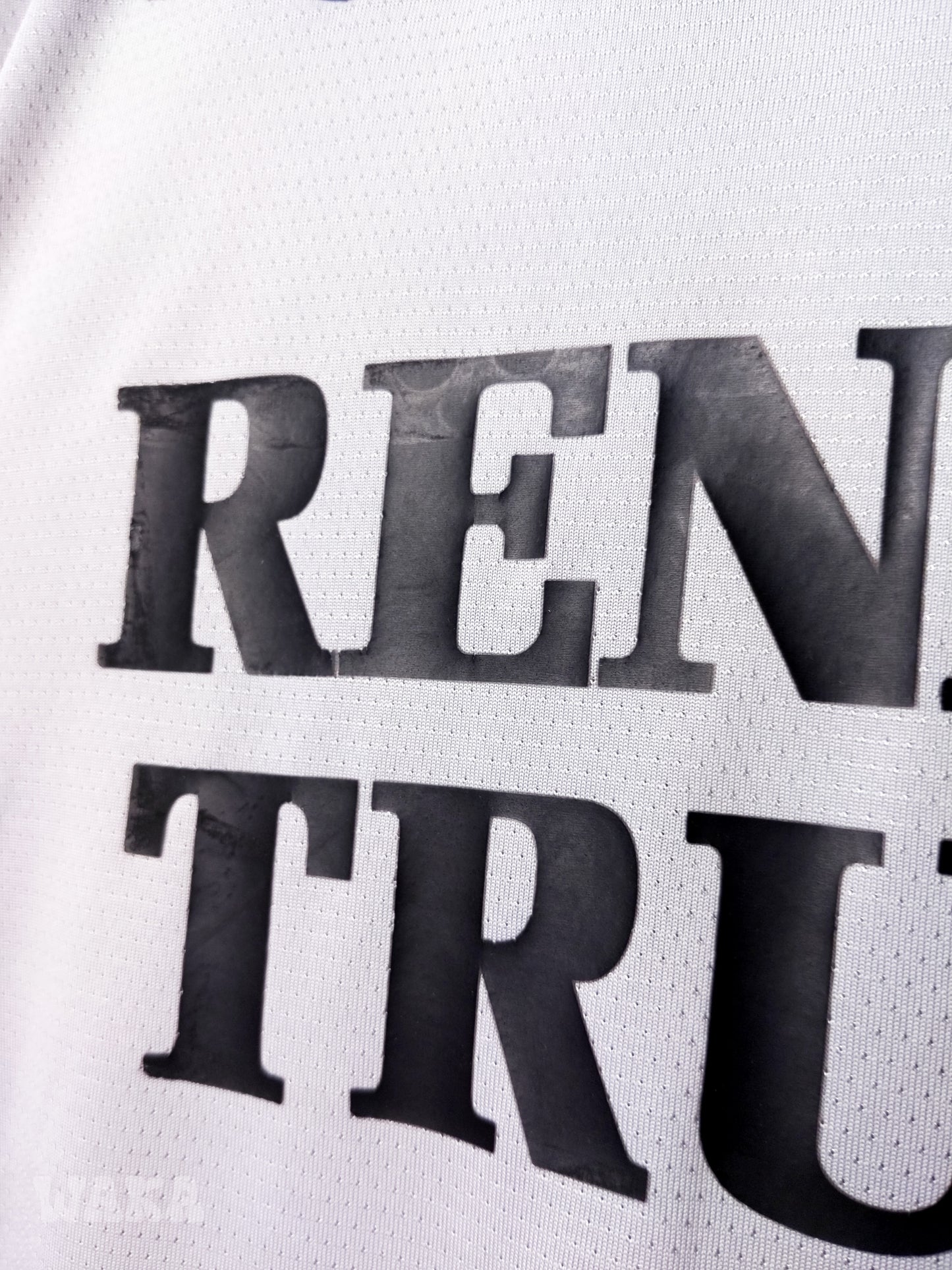 OL Olympique Lyonnais 2004/2005 - Essien - Third shirt - XL