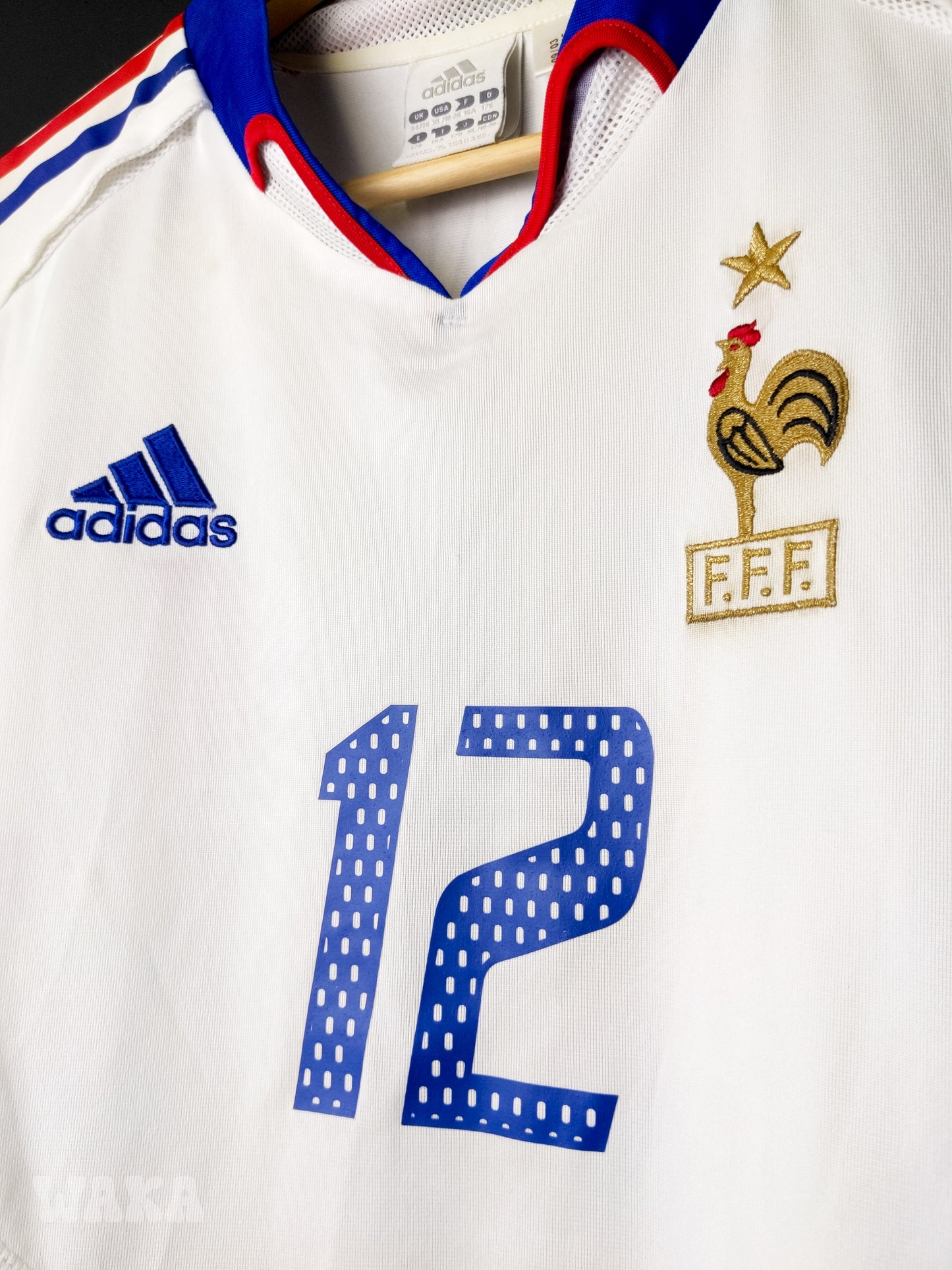 France 2004 - Henry - Away Shirt - XL Junior
