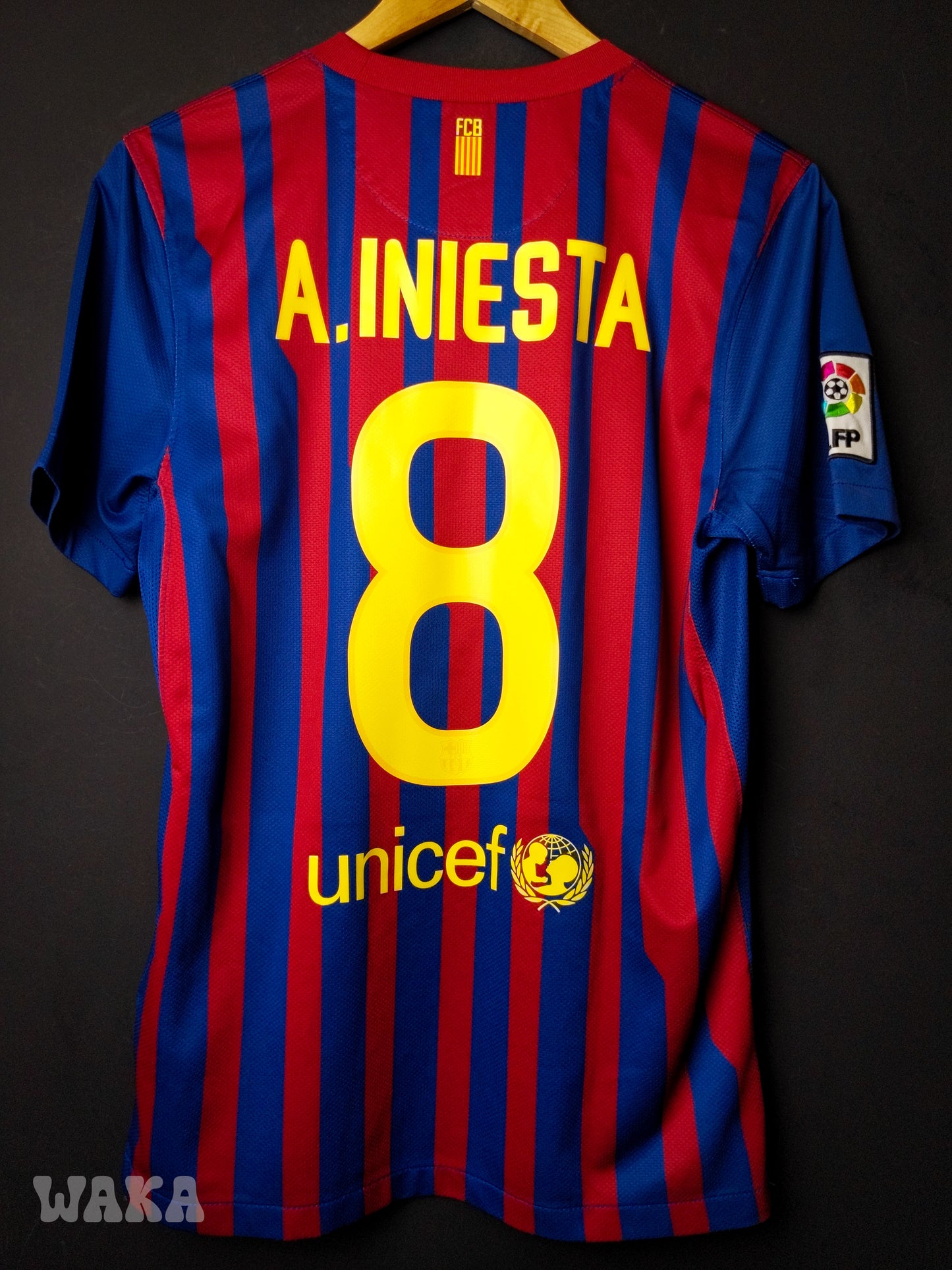 FC Barcelone 2011/2012 - Iniesta - Home shirt - S