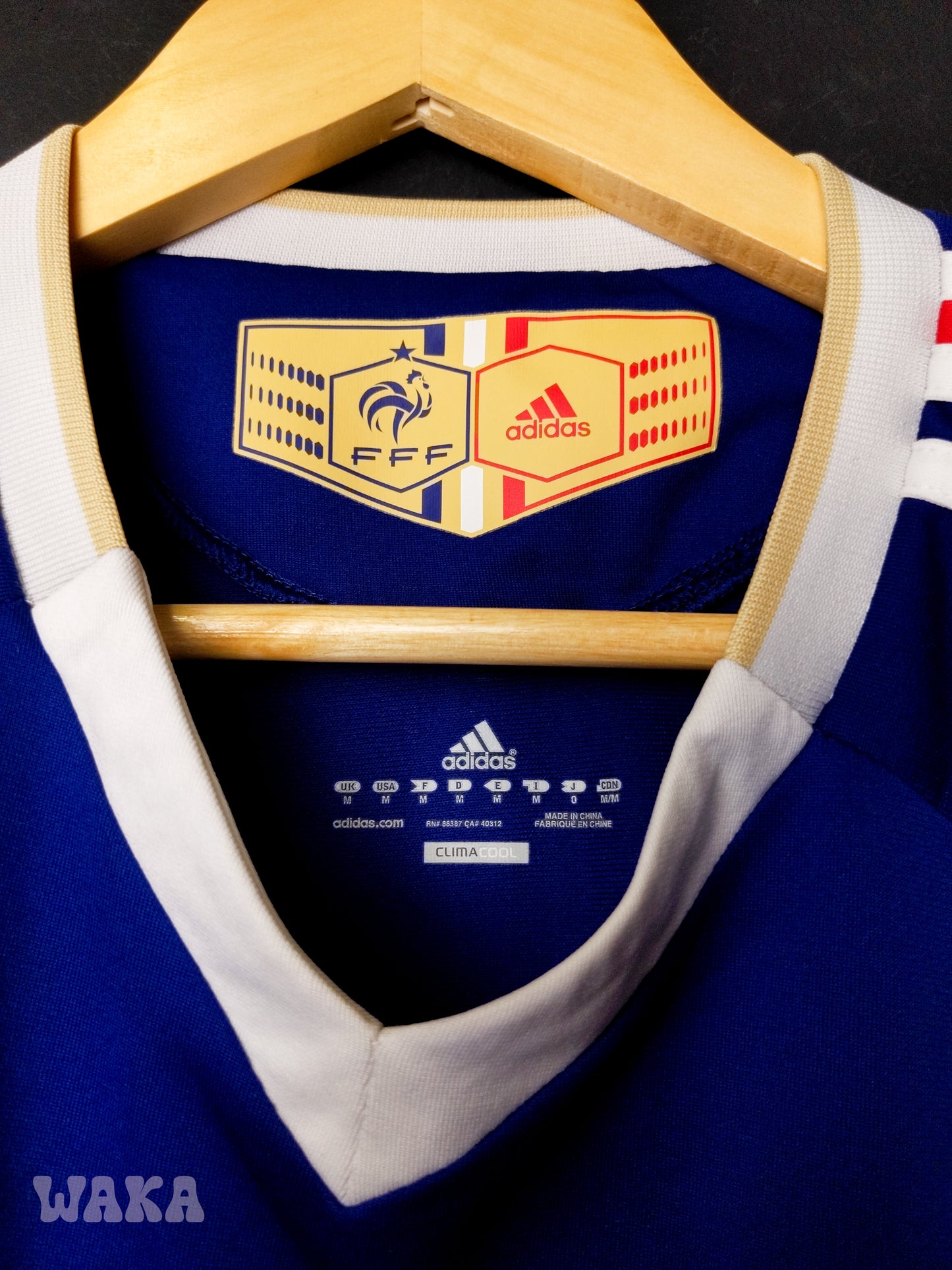 France 2010 - Home shirt - M